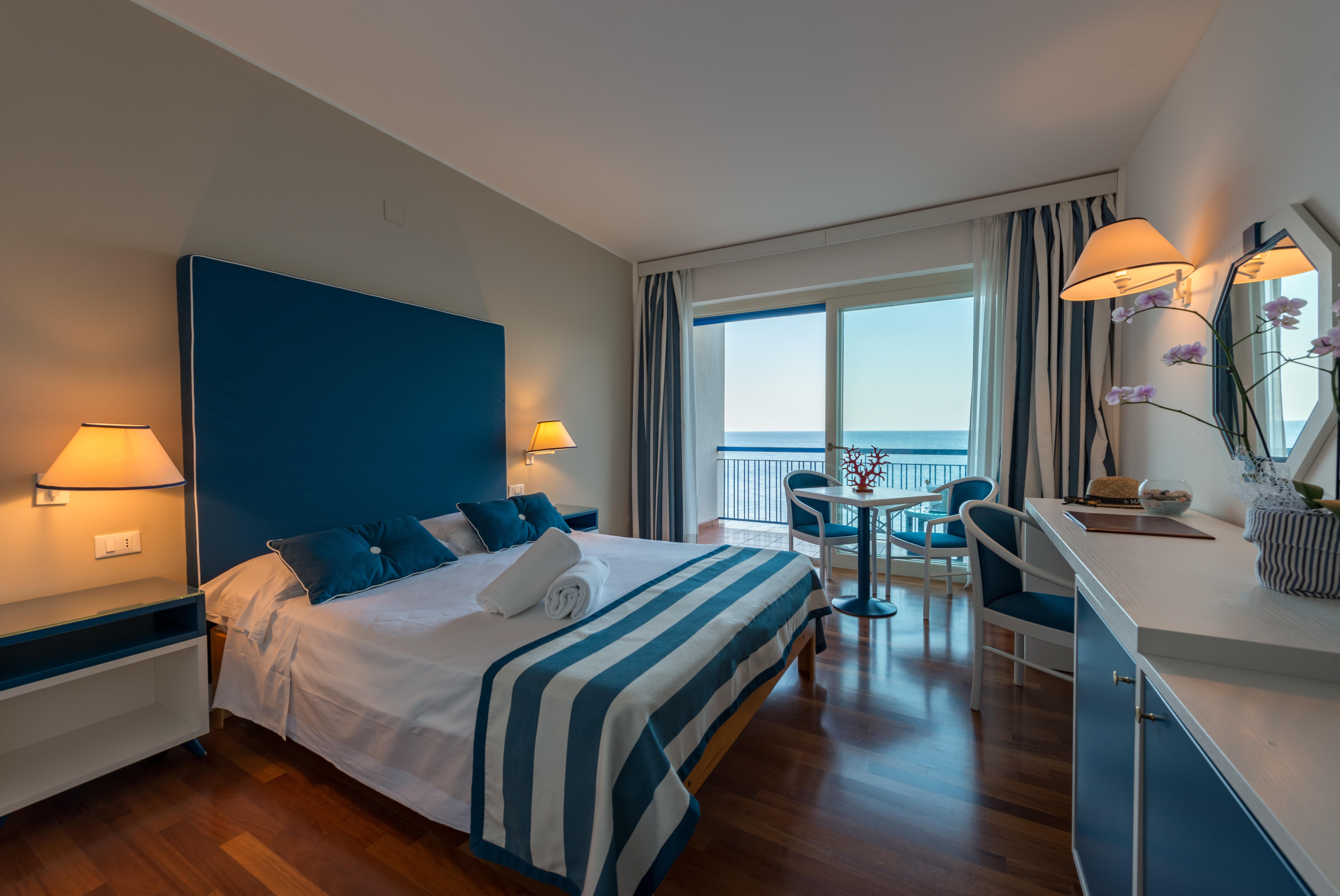 Splendid Hotel La Torre Mondello Εξωτερικό φωτογραφία