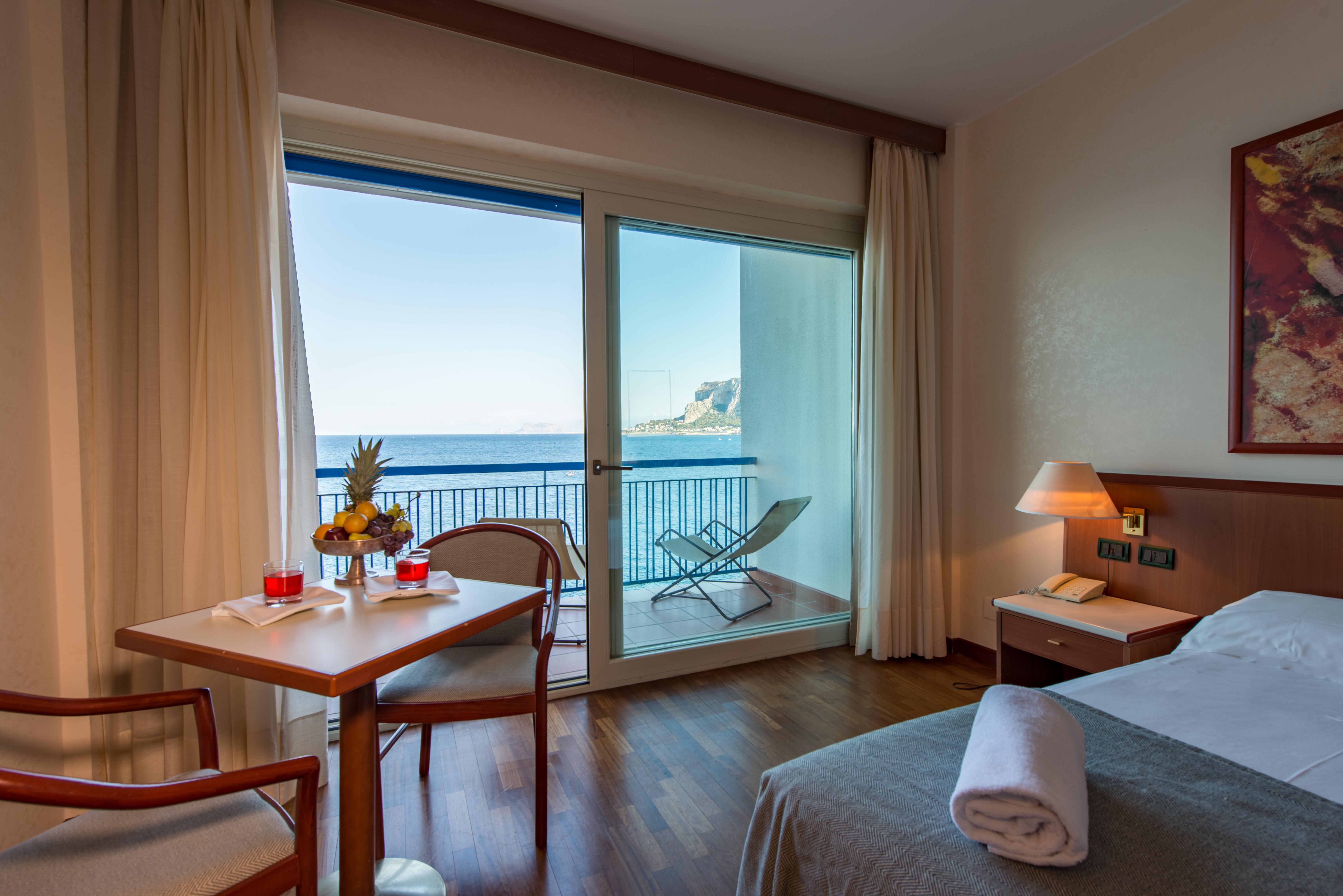 Splendid Hotel La Torre Mondello Εξωτερικό φωτογραφία